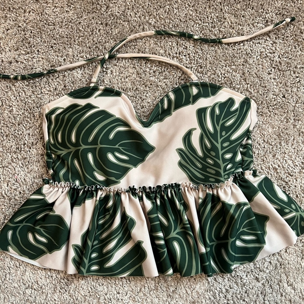 Palm Leaf Kortni Jeane Sweetheart Top